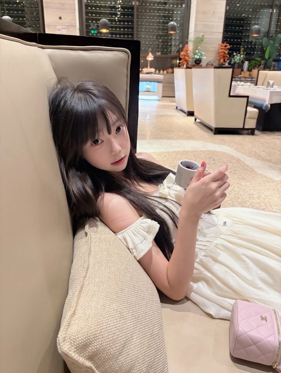 Arpitbgmiop2's tweet photo. 现在有真男吗  

我想发照片 https://t.co/XHtaZBhBVv