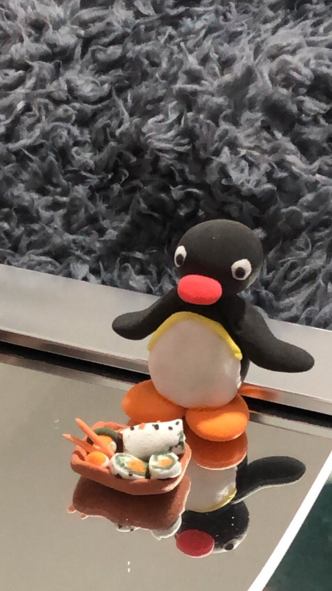 tecitodelim0n's tweet photo. Como quedó el pingu que hice mutis c:? https://t.co/CaJgzb59Up