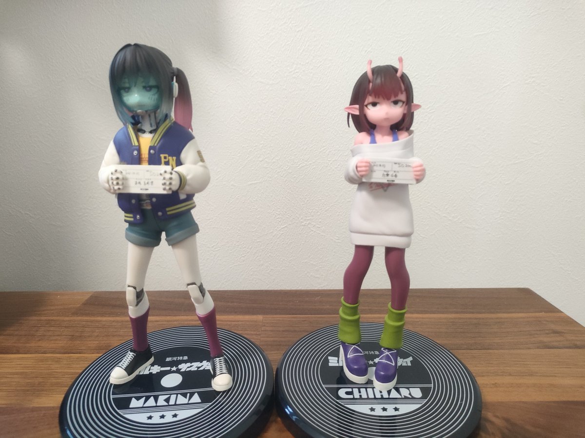 yuamu79's tweet photo. ミルキー　サブウェイのフィギュアを購入
マキナは作りが細い
チハルの横顔アニメとそっくり
なんか可愛いです。 https://t.co/vE1Eb1jjXB