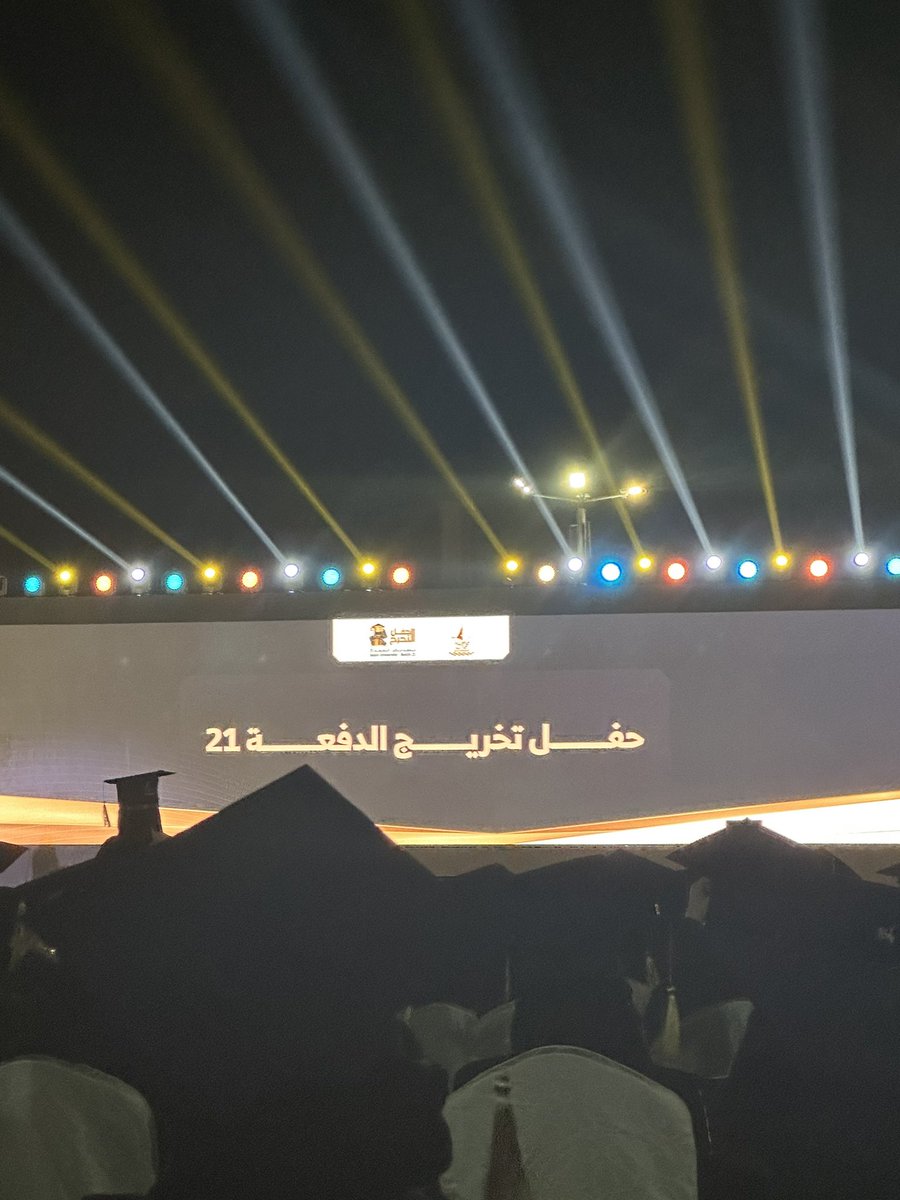 erxiaz_'s tweet photo. احلللللللللى يوم في حيااااااااتي🌟❤️ https://t.co/CqjDldqWbq