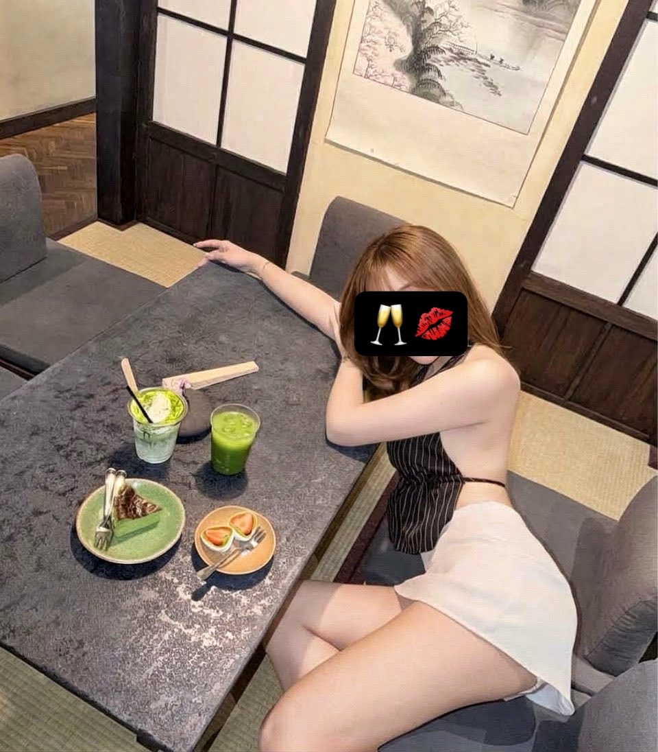 KristinaGo658's tweet photo. 🍷ประทับใจตั้งแต่ครั้งแรกที่ปาด ซึมไว
เหมือนหายไปในอากาศ หน้าไม่มันเงาตลอดวัน"ครีมกันแดดเนื้อซูเฟล่ แห้งไว สบายผิวเหมาะกับอากาศ #รับงานสมุทรสาคร 

🌸🌴เดินทางนอกสถานที่ได้

💥👫ไลน์ sundae-11
รับงานบ้านแพ้ว มหาชัยทะเลไทย 
ท่าจีน บางปิ้ง บางปลา https://t.co/jkPODqoo8T