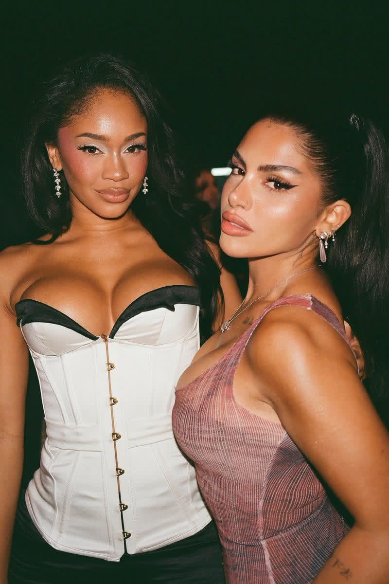 MissEstee_'s tweet photo. Huda x saweetie ate so bad, double baddie linkup we didn't know we needed 💖 https://t.co/rHKZdErzQq