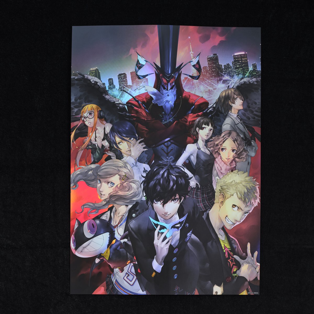 Persona_memoria's tweet photo. ◤グッズ紹介◢

✦パッケージアート オーロラポスター ✦

本日は「ペルソナ5」「ペルソナ5 ザ・ロイヤル」をご紹介！

光の加減によって、オーロラのような輝きと色の変化をお楽しみいただけるB3サイズポスターです。

▼詳細
https://t.co/wOW9qvax41

#p30th #Persona_memoria https://t.co/MwOqxioIGF