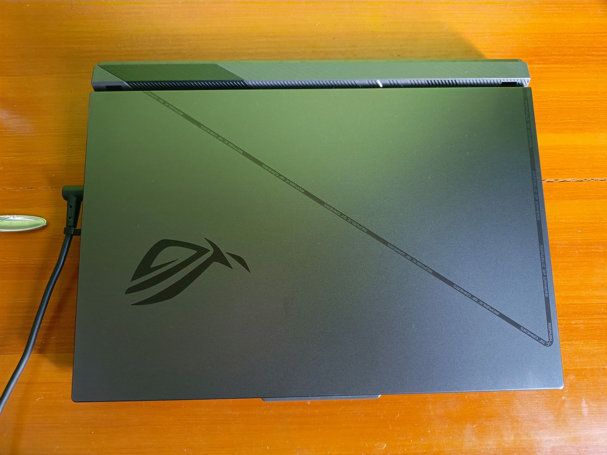 muffincutters's tweet photo. #WTS 
ASUS ROG STRIX G16 G614JU
Windows 11 Home Original
Spesifikasi :
Processor : Intel Core i5-13450HX 13th Gen
(10 Core / 16 Thread, 2.4GHz, up to 4.6GHz, 20MB Intel Smart Cache)

Lok Sleman, Yogya
Dekat UTY kampus 1, dan TVRI https://t.co/QqwH7yi3nZ