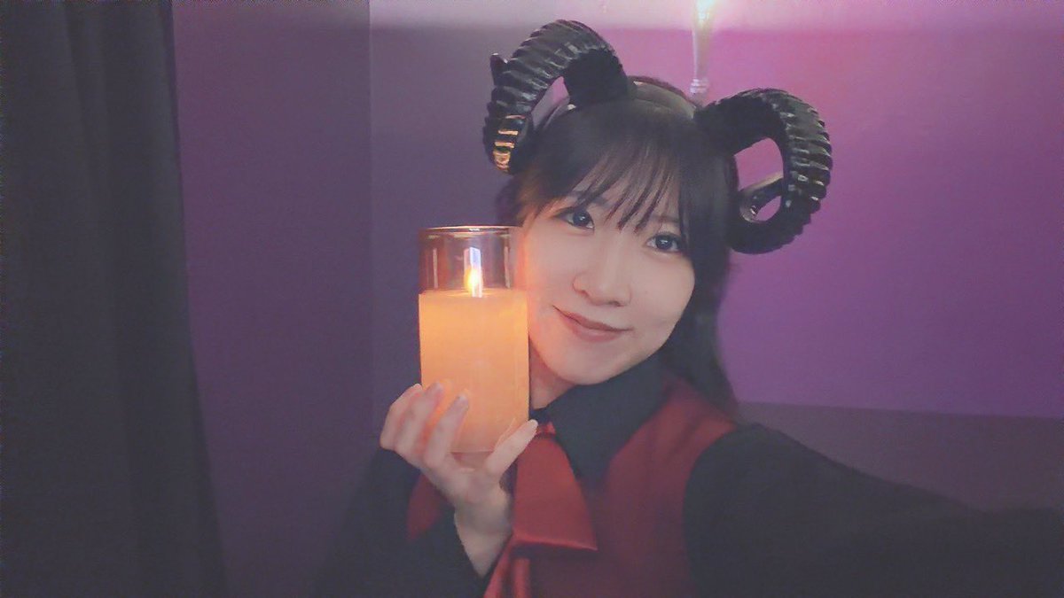 03shio31's tweet photo. 遅ればせながら #悪魔の恋愛診断展 
最終日ありがとうございました！

最後は悪魔として魔王様にお仕えしておりましたよ😈

1万5000人超と沢山の方々にご来場いただきましたこと感謝申し上げます。
大変盛り上がりましたコンテンツにキャストとして関われたことを嬉しく思います❣️ https://t.co/HdCdqIoCKE