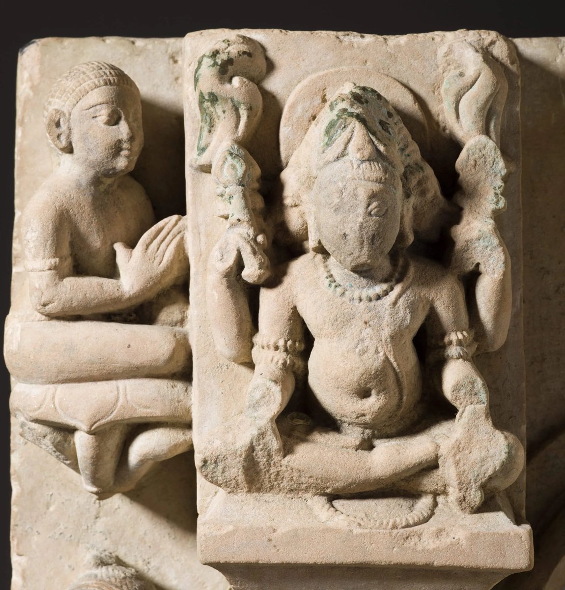 Agnimitram_'s tweet photo. Shiva’s Family — c. 10th century https://t.co/Iltuq8WOkM
