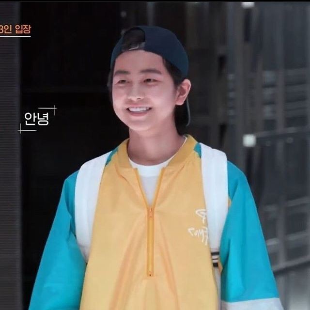 kitkatnapped's tweet photo. BABY :(((( https://t.co/sCCX17bohh