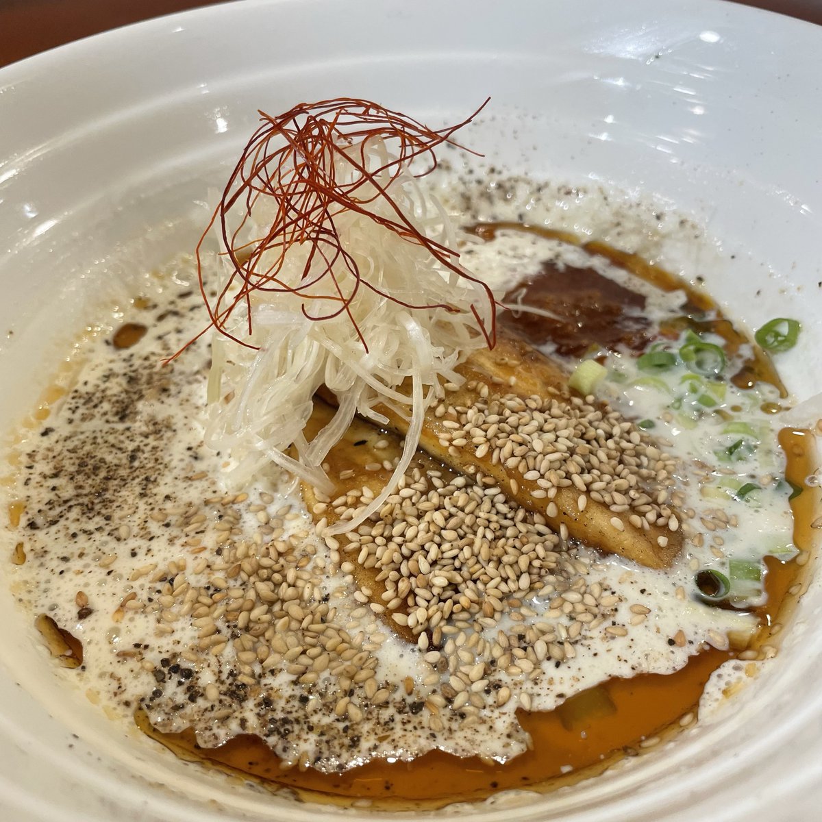 KickBackCafe's tweet photo. 本日のバランスプレートラインナップです😁
ご飯を美味しく食べられる食欲の秋がヒタヒタ🍁🍂🐿️🦔🦫
・つくば鶏のしぐれ煮
・じゃがいもとカラーピーマンとメカジキのみそ焼き
・キュウリとキャベツとわかめの梅マリネ
・和風ミネストローネ

本日も21時まで元気に通常営業〜😆 https://t.co/Mrxlsbm1o5