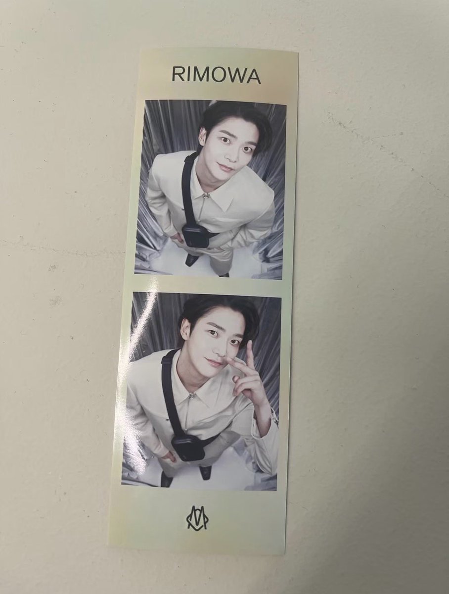 dolgolaeui's tweet photo. Rowoon #kimseokwoo #Rowoon #roming #extraordinaryyou #tomorrow #destinedwithyou #shewouldneverknow #themurkystream #TheKingsAffection #SF9 #로운 #김로운 #에스에프나인 #김석우 #ロウン You can also follow Rowoon’s IG account - ewsbdi (look for blue check mark) https://t.co/HIfFNyLCR1