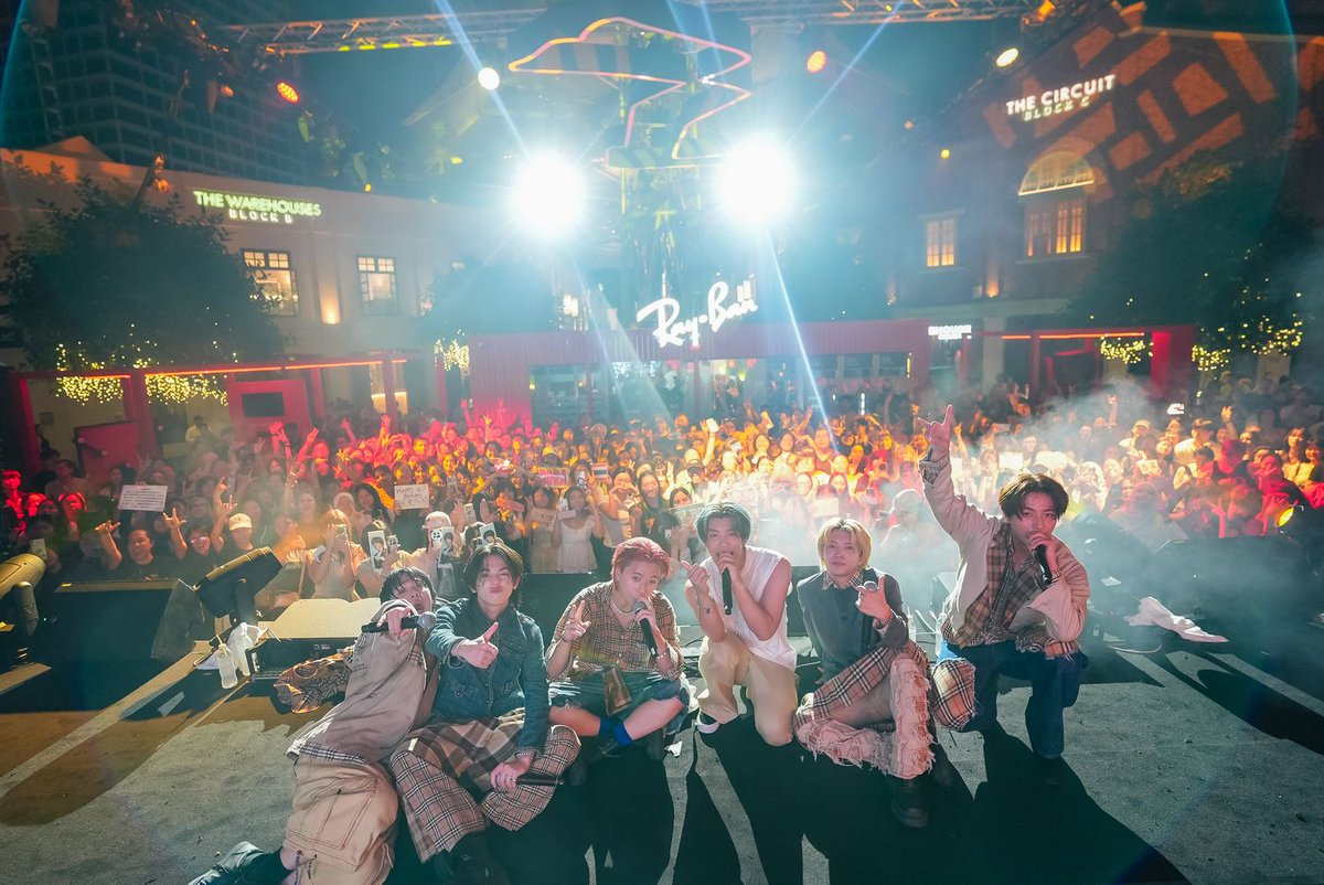encore_inf's tweet photo. 【LIL LEAGUE＆KID PHENOMENON】シンガポール「MUSIC MATTERS LIVE 2026」に初出演！

https://t.co/T7uMHq5ZUg

#LILLEAGUE #KIDPHENOMENON https://t.co/IfKKEx4mBV