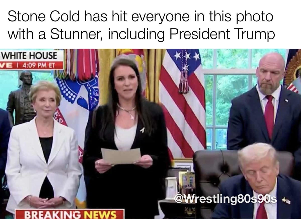 Wrestling80s90s's tweet photo. 😂😂😂 https://t.co/5t9k4ZZwS9