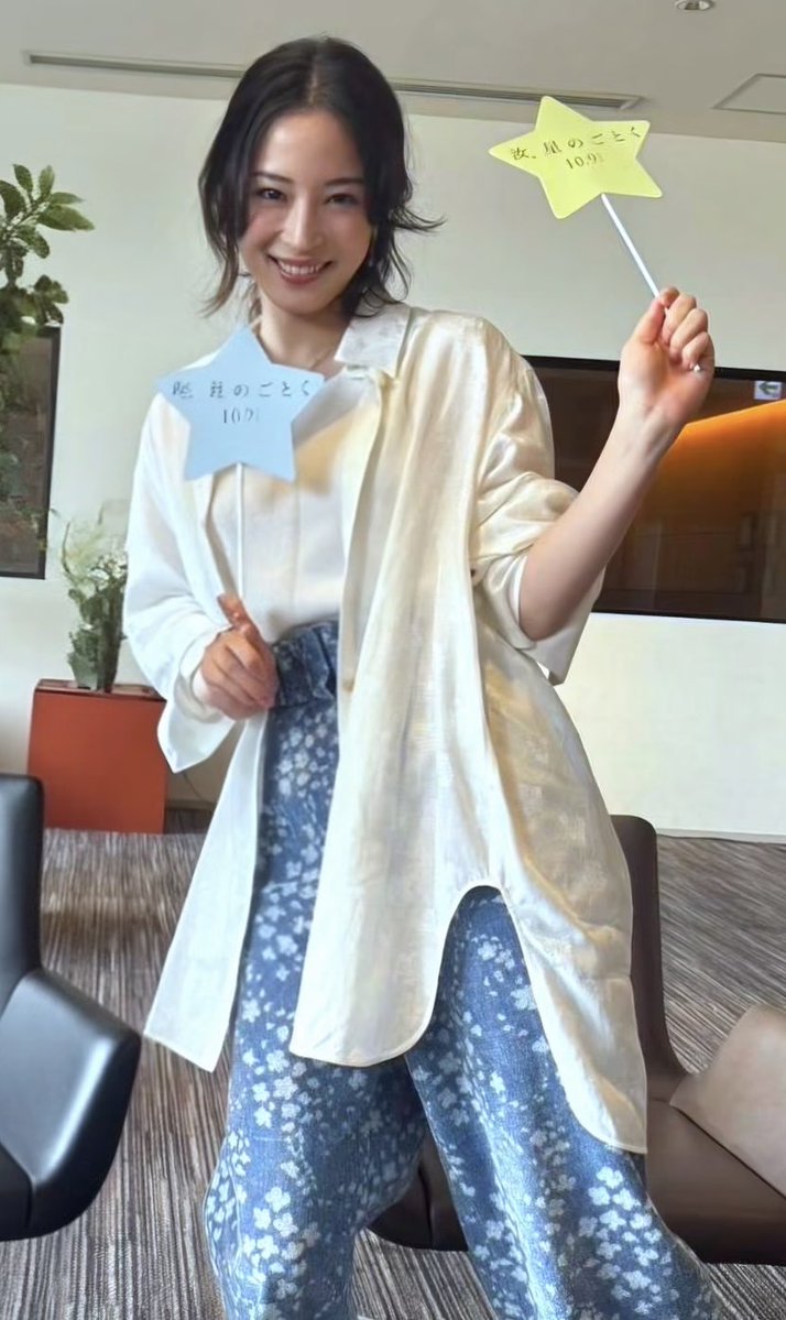 taniyan2010's tweet photo. 星の王女さま👸
＃広瀬すず https://t.co/xlrLwu7P59