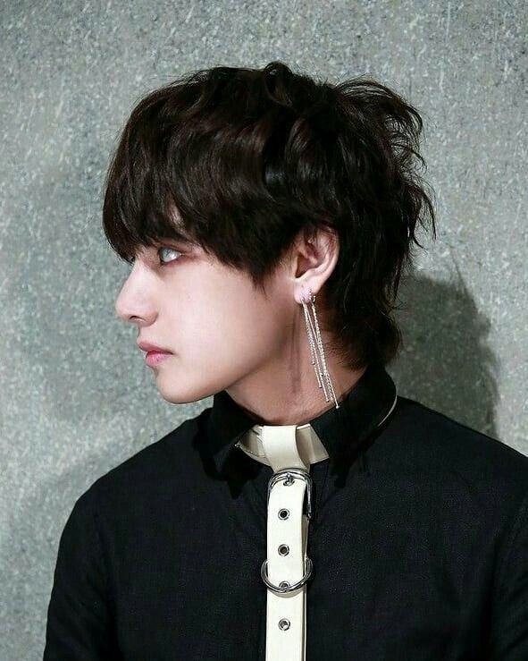 thvaesthetics's tweet photo. pretty dangling earrings https://t.co/82N39GFB3G