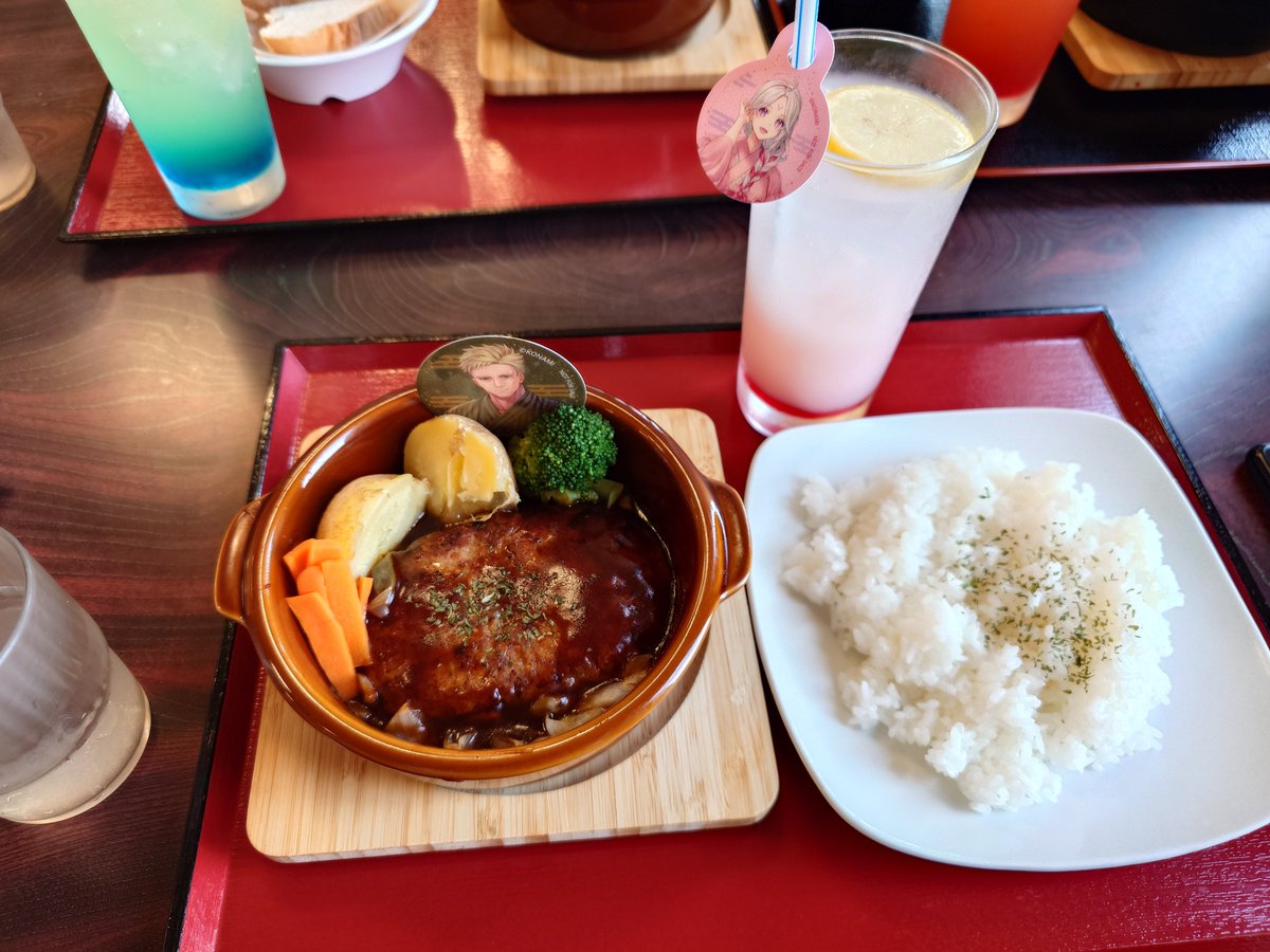 _kira_sakura's tweet photo. #幻水の湯でひと休み
コラボ料理も堪能！ https://t.co/zdU27XteWO