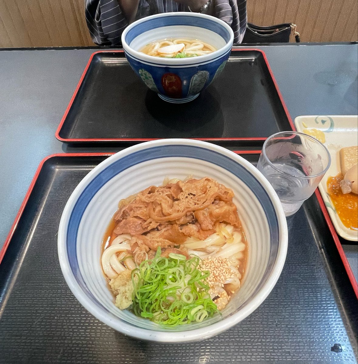 a_o574's tweet photo. 思ったより日帰り香川ハードで疲れたけど2食うどんも食べれたし大満足！！
往復運転頑張った🚗✊🏻 https://t.co/pBnit5pgOD