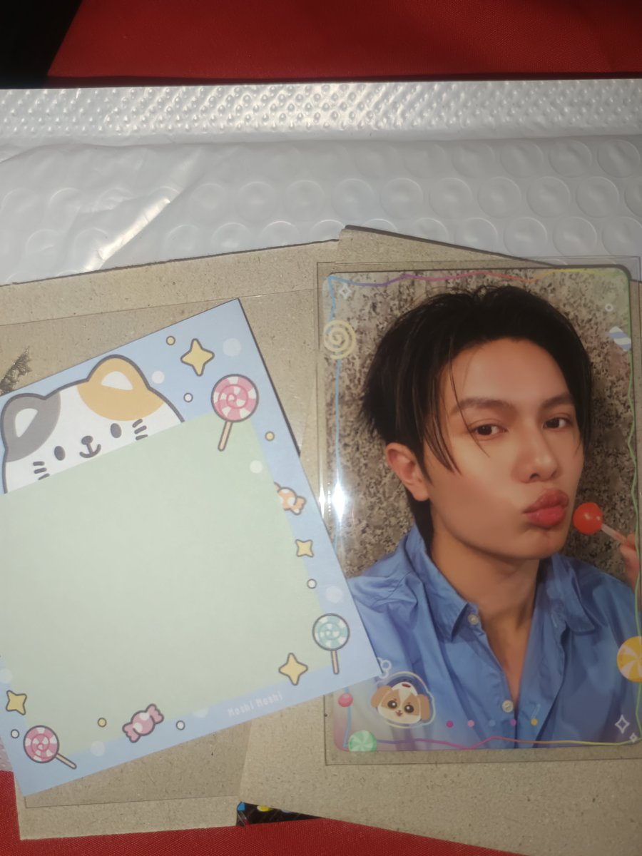Prapassara22164's tweet photo. ของถึงแล้วคั้บบ🪽🪽
#pakpireview https://t.co/BJBZG9Lpiu