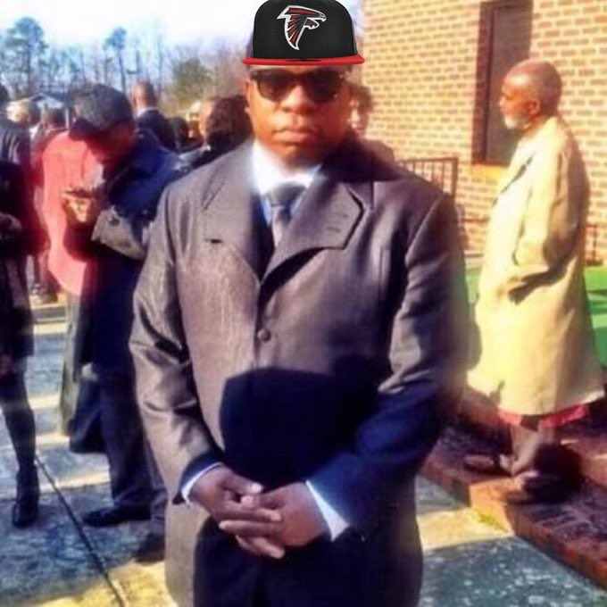 CheesusChristYT's tweet photo. Broadcast spent the whole pre game eating the saints dick with this anniversary just to get shit on fuck you https://t.co/3ro7n6Iew5