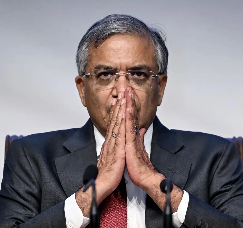 TheSincereDude's tweet photo. 🚨 GAME OVER 🚨
The Supreme Court just sent a formal notice to ECI and said it "can annul unilateral decisions."
Let that word echo: UNILATERAL.
The same word EC Sandhu used in his written objection. The same word EC Joshi used in his written objection. The same word @RahulGandhi used in his allegation. Now the same word the Supreme Court of India has used; in a legal notice.
For weeks BJP was screaming:
❌ "SC upheld Form 6" - SC said: we never approved it
❌ "Modification was legal" - SC said: we can annul it
❌ "It was unanimous" - two Commissioners objected in writing
❌ "No illegality" - SC just sent ECI a notice
Every single defence. Demolished. One by one. By the Supreme Court itself.
The man sitting in that middle chair, Gyanesh Kumar, modified a statutory form alone, silenced two Commissioners, cited a non-existent SC order to cover it up, and disenfranchised crores of Indians.
The SC isn't asking questions anymore. It's sending notices.
Gyanesh Gupta’s Prosecution. Not resignation. The Constitution demands nothing less. 🇮🇳✊