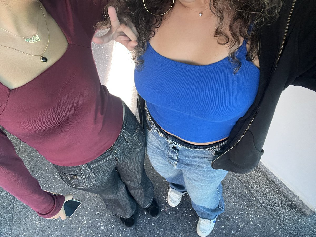 haesstiiice's tweet photo. Lil sneak peek of my fits hihi https://t.co/XvWeiSed3B