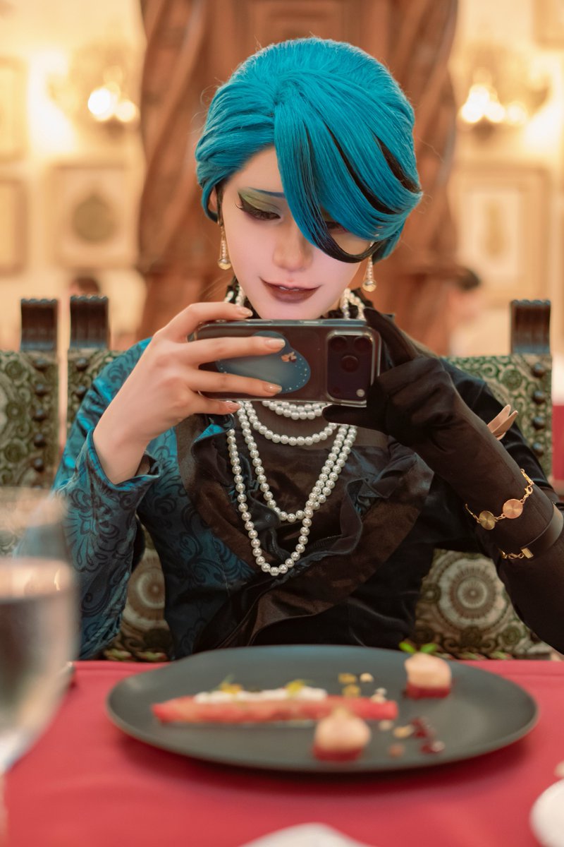 __10luwi's tweet photo. 𝑑𝑖𝑛𝑛𝑒𝑟 🍽   #Dハロ仮装2026 https://t.co/VzyojgE0O3