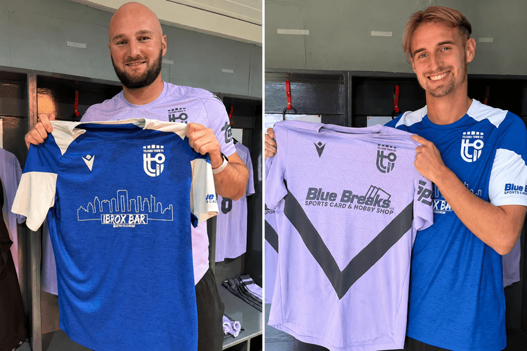 TelfordTownFC's tweet photo. THE WAIT IS OVER – TELFORD TOWN REPLICA SHIRTS ARE HERE!
https://t.co/NQpMmUk03l https://t.co/Spmj1CkA0Y