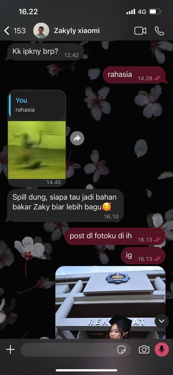 asamooasa's tweet photo. aku benci adekku. https://t.co/01tjbSNZZ0