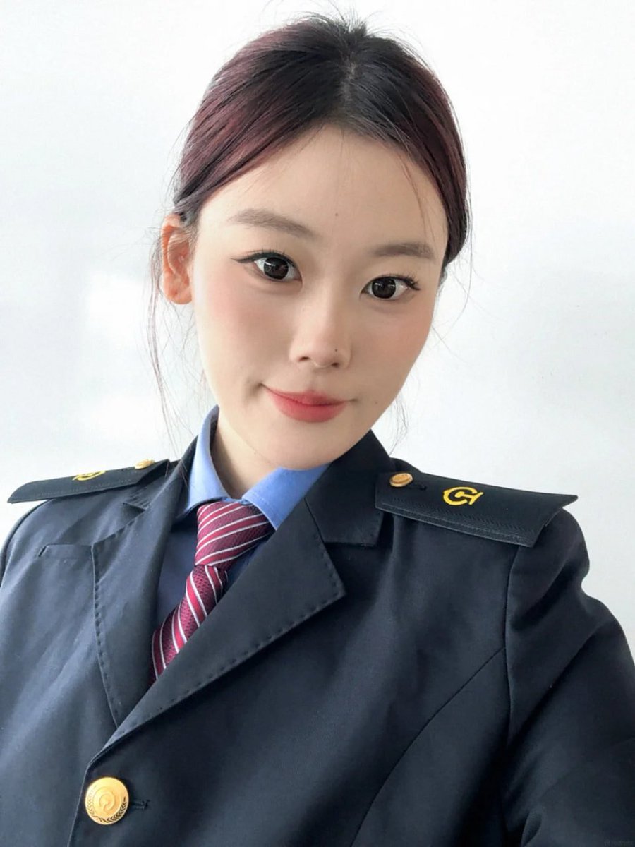 jusrussbates14's tweet photo. 本人90后，已婚，中铁打工人，无不良嗜好。性格温和，思想开放。有一些小众爱好，真心希望在这里遇到一个聊得来的搭子。 https://t.co/sTNeKhcoG1