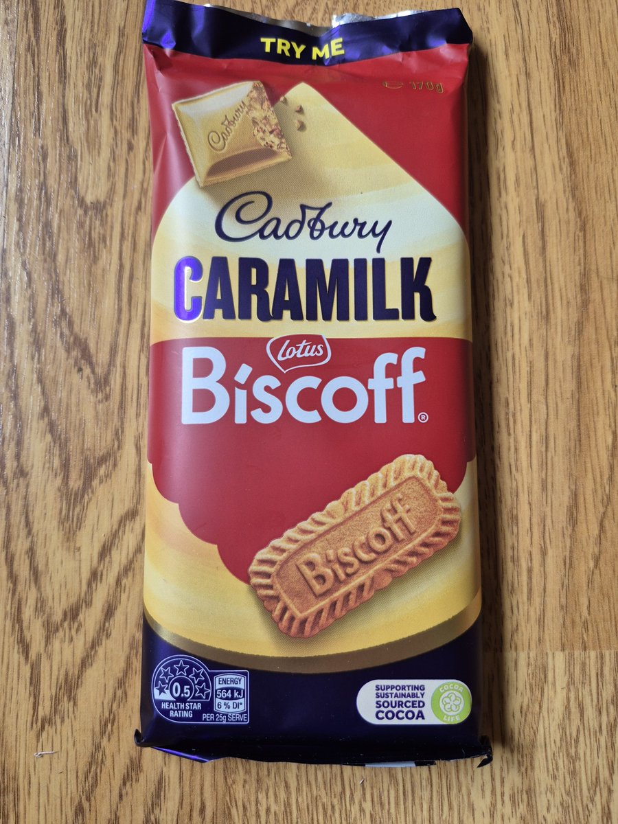 KimEdwards48's tweet photo. Brought this yesterday in B&amp;M, one of their Australian range, £2.99
Flipping lovely
#Caramilk
#Biscoff https://t.co/BwXAQQEAhl