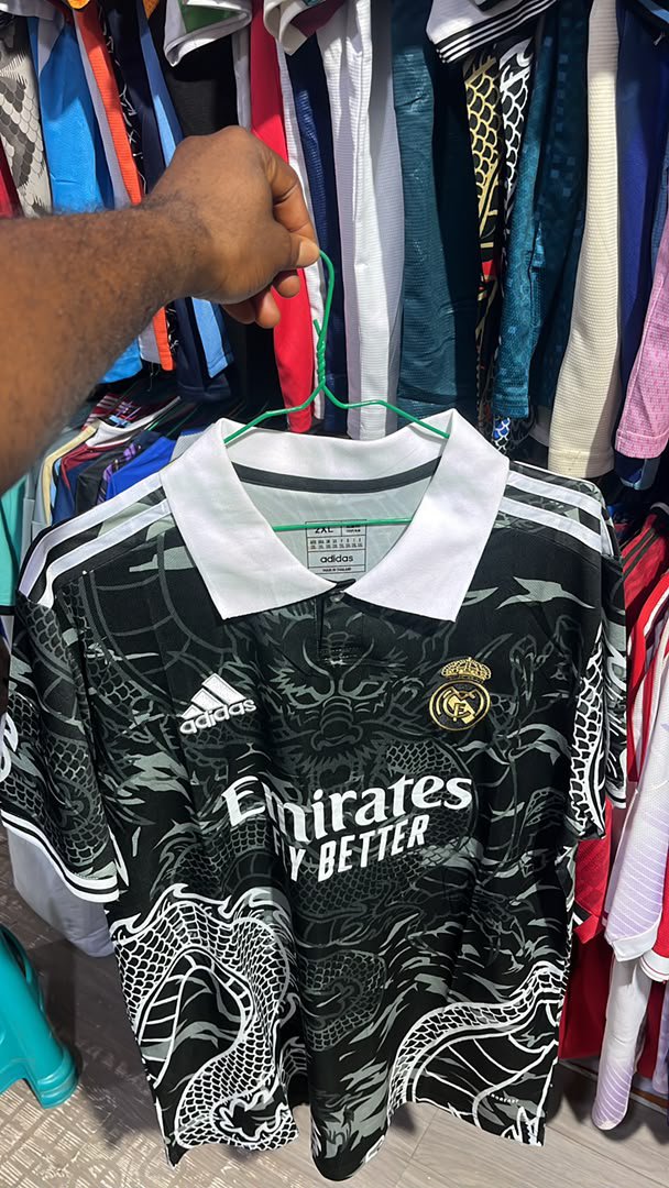 e11even_jerseys's tweet photo. Real Madrid anime jersey 

15k https://t.co/CBkgS1oWEn