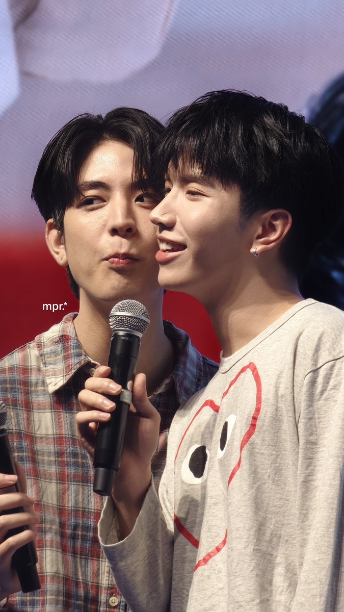 zaimaiiax_'s tweet photo. วันนี้ป้าตรายยยยย! 😭

TALAY GOONG LOVEABLE FS

#GMMTVFANIVAL2026HappyFamilyxSK
#WEIRDO101SeriesLive
#sea_ta_lay | #keenkeno | #seakeen https://t.co/Me4vWDXubr