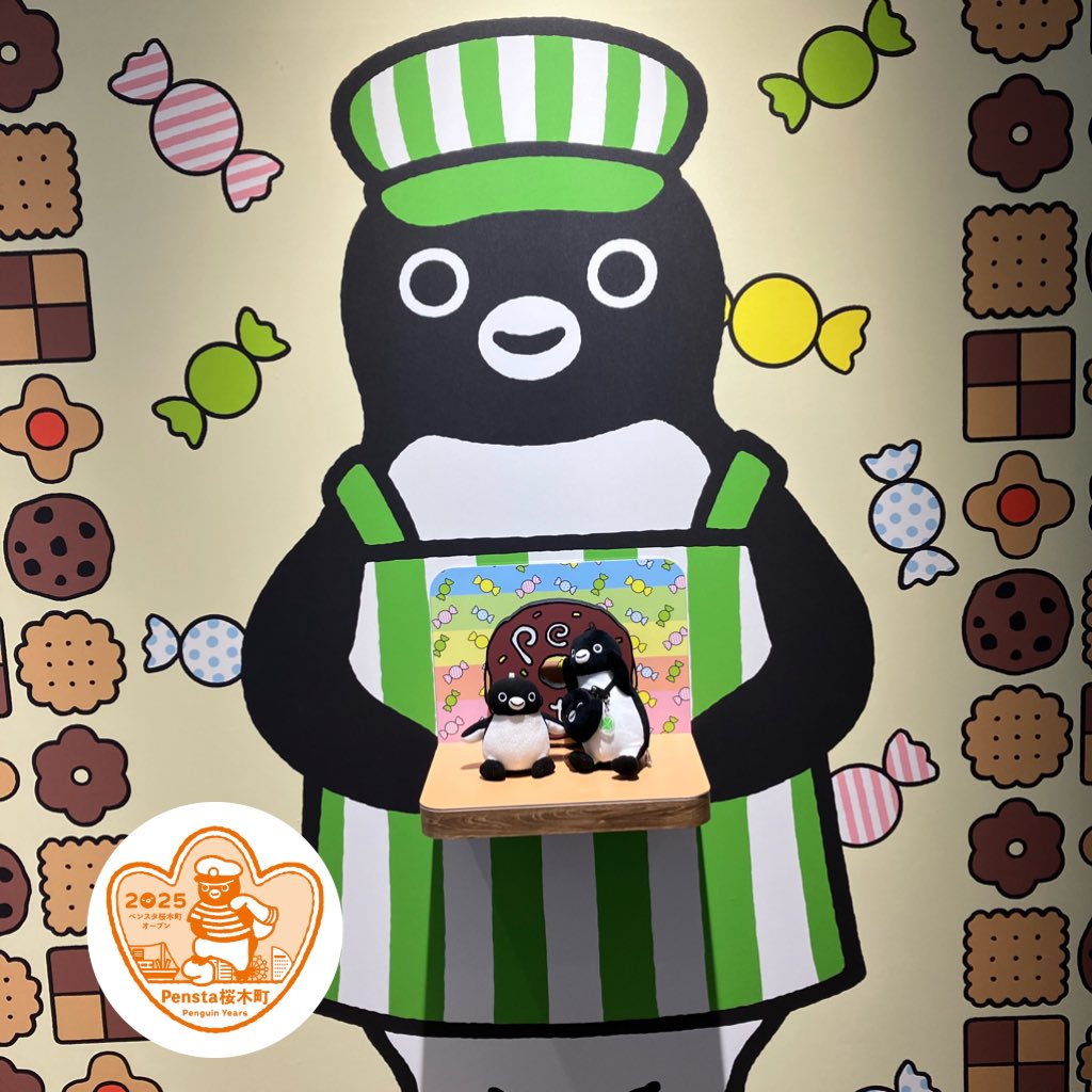 thaga2's tweet photo. 念願のペンスタ桜木町店🐧
やっとやっと来れました(*^◯^*)

エキタグはお店の前の柱に掲示されていました
正面に向かって左（プレコロ側）

タグの場所が分からずスタッフさんに教えていただく
丁寧に対応いただきありがとうございましたm(__)m
また来ます❣️ https://t.co/XScMM1Y5TE