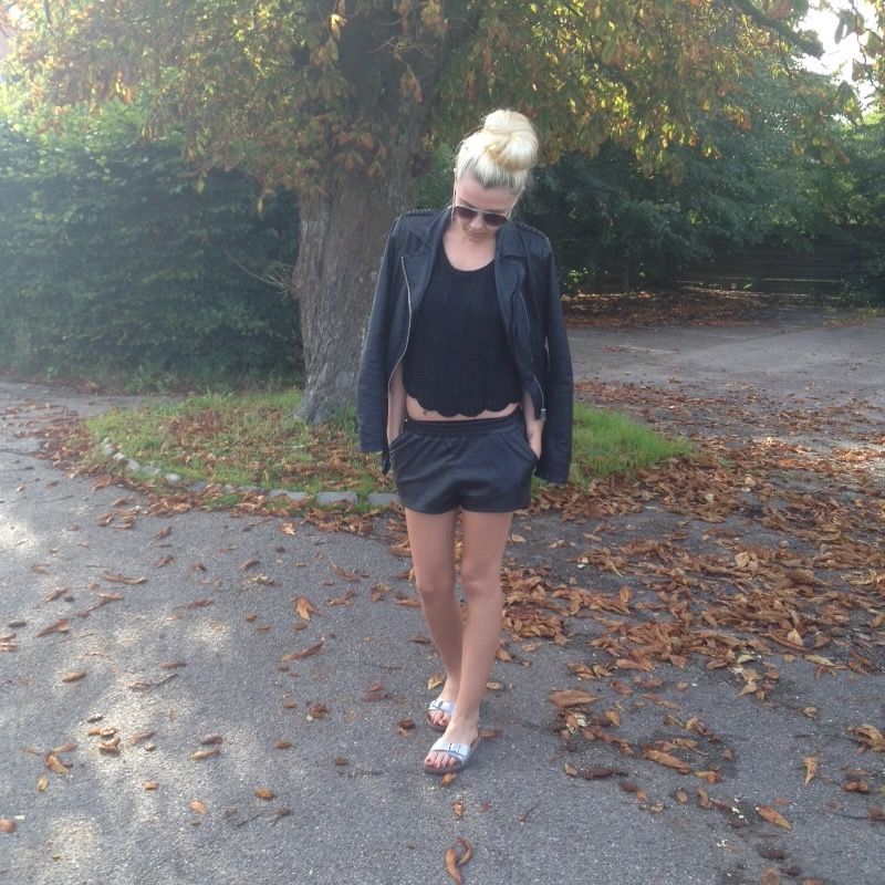 fiearchieve's tweet photo. Fie Laursen ✨️ ✨️   #fielaursen #fie #throwback #influencer https://t.co/KKvbtAaKmV