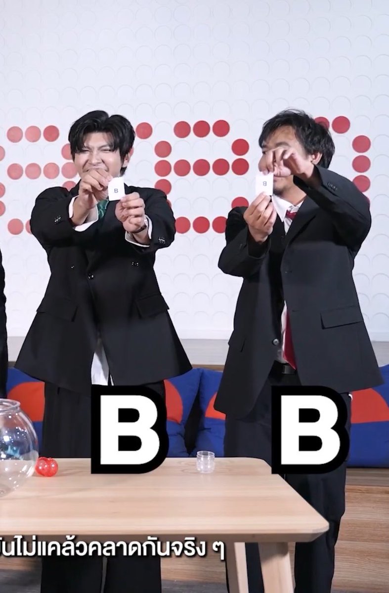 babybunnyI3oo's tweet photo. อหหหห ตำนานคู่กัด ลิ้นกับฟัน ฉันกับเธอ ตลอดไปมากว่ะเพื่อนนน เราและนายจัด
ไทย เน็กซ์ หัวหน้าทีม จับฉลากได้แข่งกันพี่ รอบออนไลน์ จะบ้าาาาาา
#TeamLOKHIEM VS #TeamAFATA https://t.co/jETb031K6O