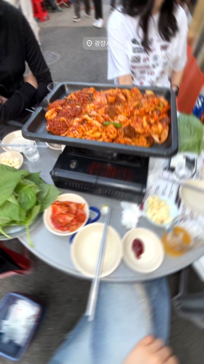 sorxzc's tweet photo. 연휴에 가족들이랑 동대문 종로 뿌시기 함 https://t.co/FlmFk092C1