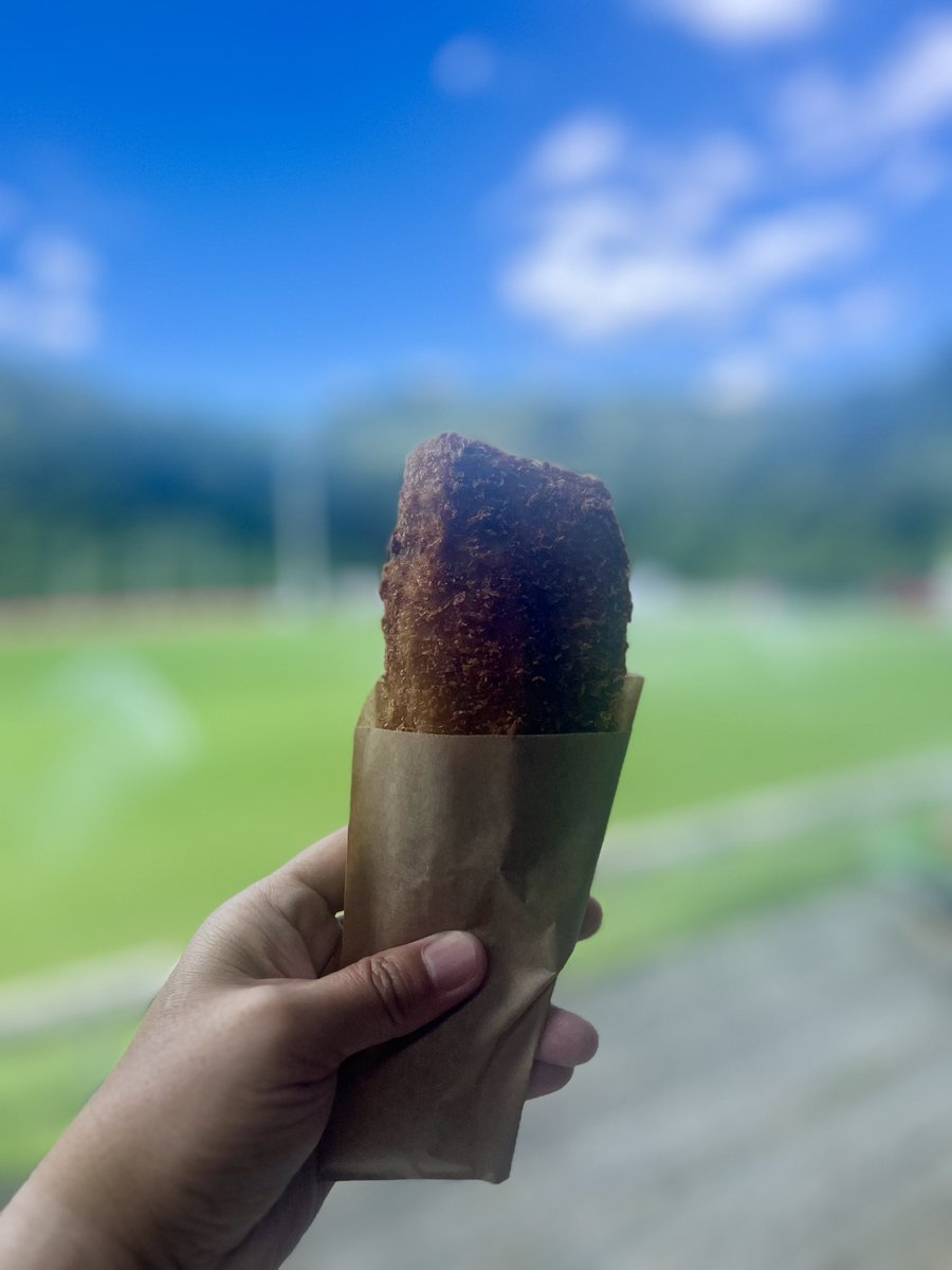 redandblue_cafe's tweet photo. 🏆天皇杯3回戦
いわきFC vs サンフレッチェ広島

明日のスタグルはこちら❤️💙

🐟 常磐サバ干しフライ 800円
🍚 常磐ものパワー丼 1,000円
🟣🍋 広島バイオレットレモンスカッシュ 450円
☕️ いわきFCブレンド 300円
🍺 ハートランドビール M/L 600円/1,000円
🍺 ノンアルコールビール 400円

試合前の腹ごしらえにぜひ！

今回はリーグ戦よりご用意が少なめです。
お目当ての方はお早めに🐟