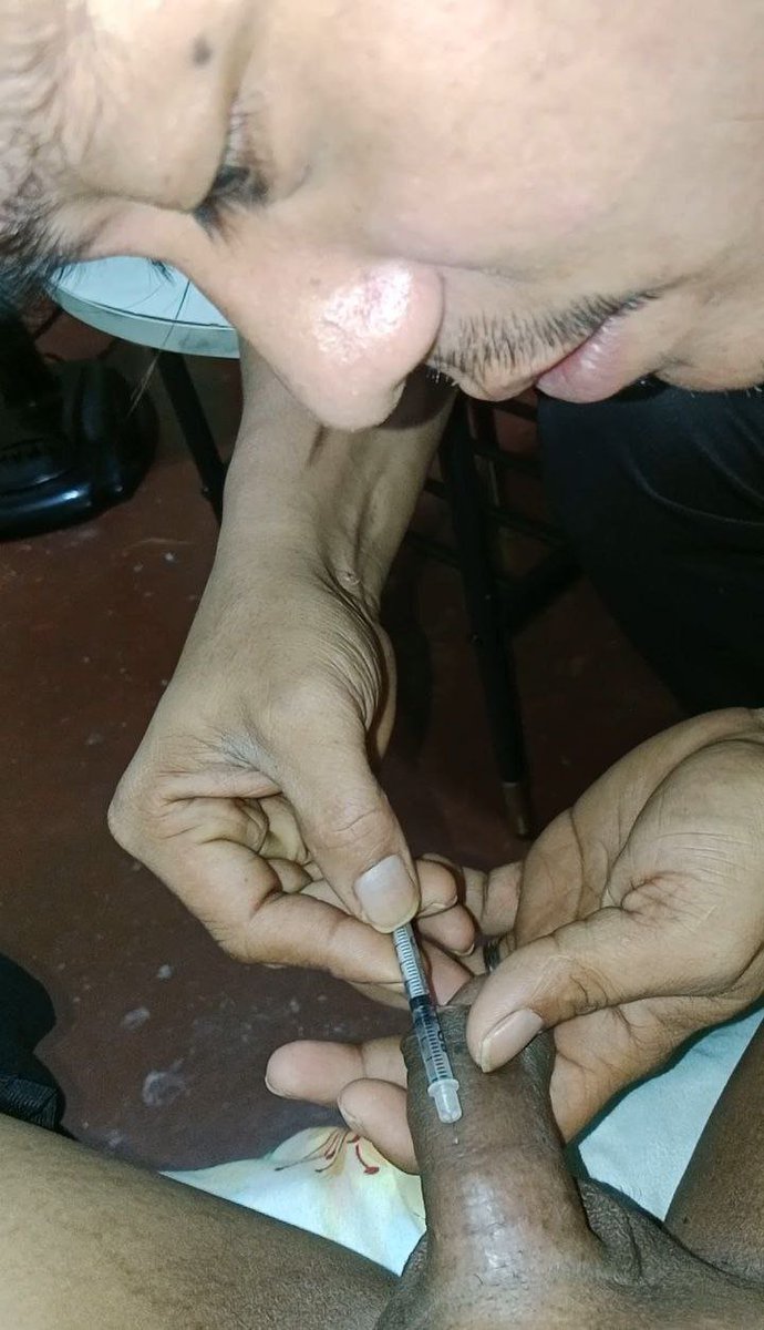 krystala555's tweet photo. Sometimes  I'm a doctor hahaha https://t.co/qEnqdhif06
