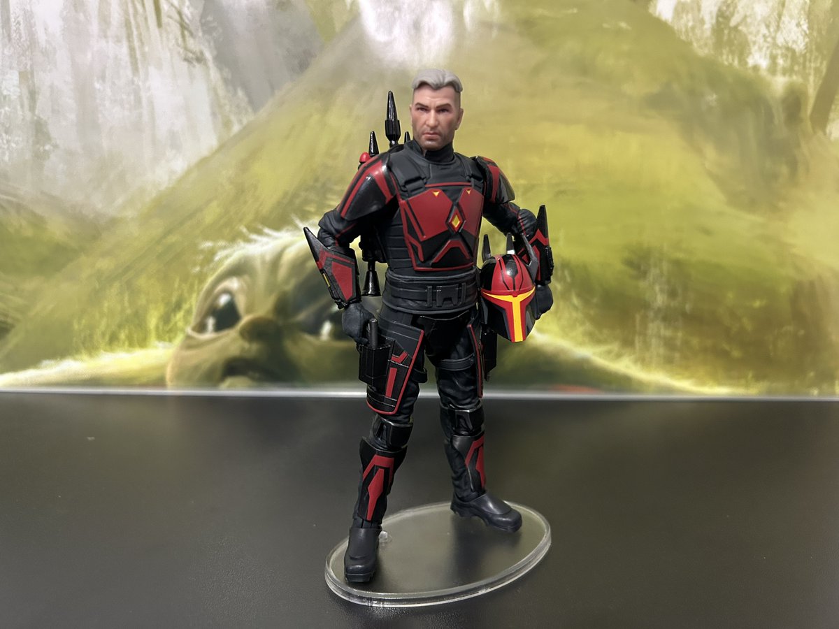 thetoydbdotcom's tweet photo. Gar Saxon has arrived. The paint and detail are unreal, easily top 5 Clone Wars figure #BlackSeries https://t.co/lX2mKyYpuJ