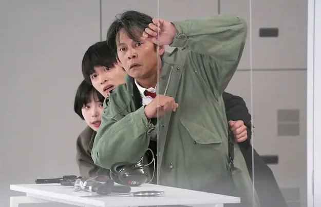 EntameHub_jp's tweet photo. 映画『踊る大捜査線 N.E.W. メトロポリスを駆け抜けろ！』が9月18日に劇場公開された。2012年の『踊る大捜査線 THE FINAL 新たなる希望』で一度幕を閉じた『踊る大捜査線』シリーズだが、2024年のスピンオフ映画『室井慎次 敗れざる者／生き続ける者』を経て
https://t.co/SnJGVMO90d https://t.co/Ui5jhjerEX