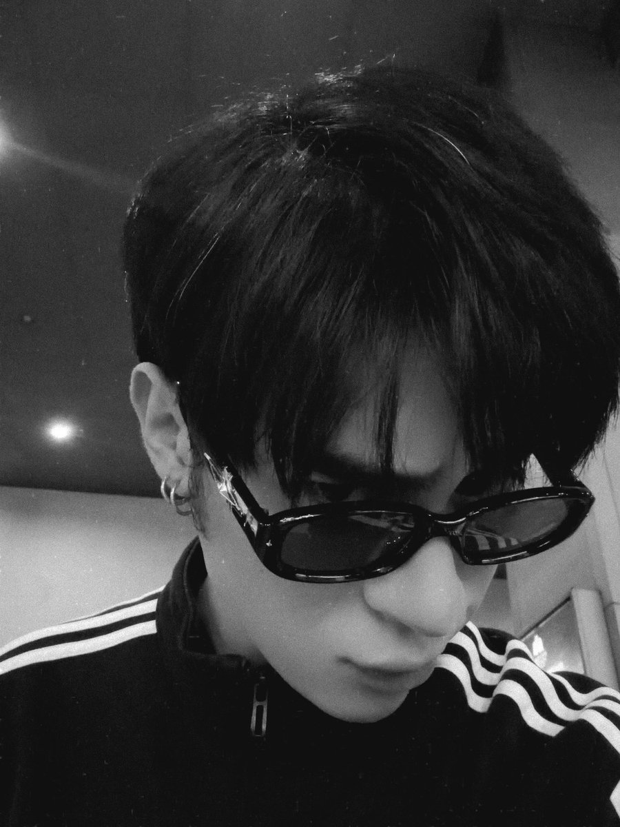 jmacsangil_23's tweet photo. recently.🧢⚡️

🛒 Shopee – https://t.co/DVPnNUnJ35 
🛒 Lazada – https://t.co/yo9mulFCGu 
🛒 TikTok Shop – https://t.co/GfyFH3cal7

#bilib #bilib_jmac #creamloops https://t.co/yNBr0lt4sW