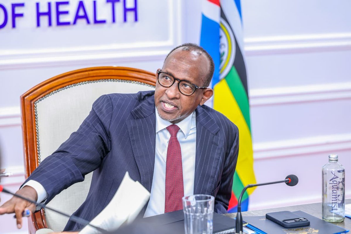 RadioJamboKenya's tweet photo. EBOLA LANDS IN KENYA!!!

Kenya yathibitisha kisa cha kwanza cha Ebola. Health CS Aden Duale ametangaza kuwa kesi hiyo inahusiana na mgonjwa aliyetokea Congo.

#JamboMassawe #KituoChaWakenya https://t.co/B7lf0oVhmB