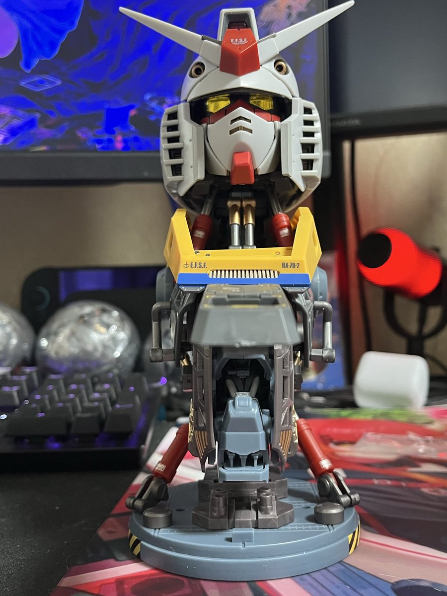 oohatasito's tweet photo. ２時間半で作り上げました
まだ、同じやつが４つありますけどねw https://t.co/wGS2AUHwhL