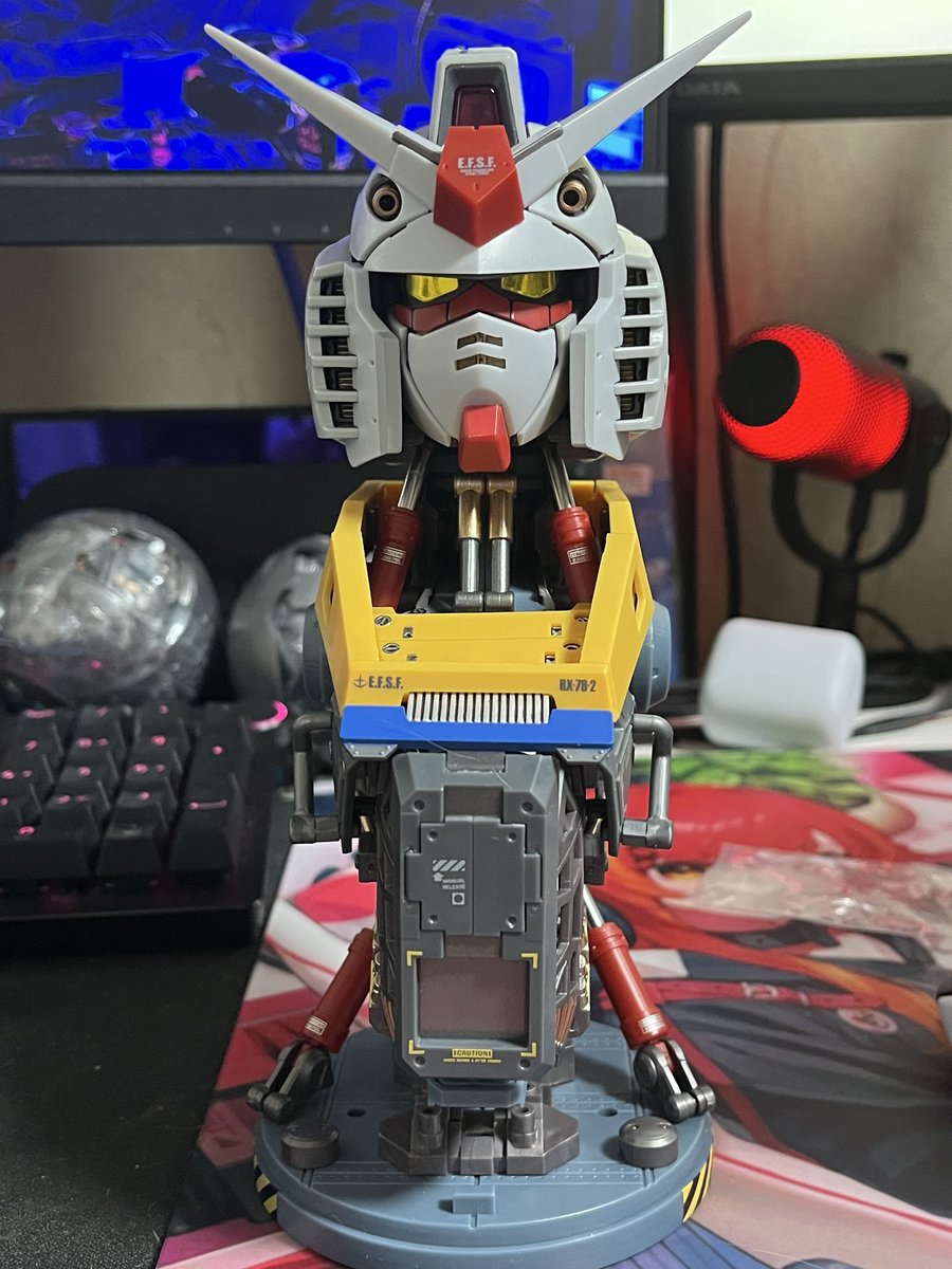 oohatasito's tweet photo. ２時間半で作り上げました
まだ、同じやつが４つありますけどねw https://t.co/wGS2AUHwhL