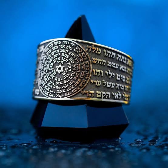 hawks28475's tweet photo. THE RING OF 72 NAMES https://t.co/lFE03emT6W