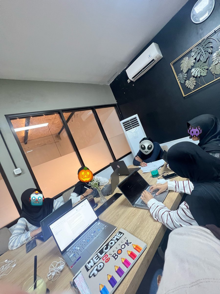 compsciater's tweet photo. study group https://t.co/w7M04SzqGl