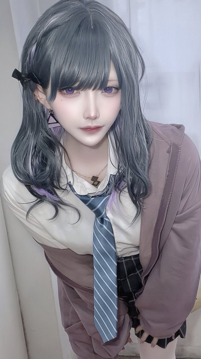 mikuraaaa's tweet photo. 🖤💜🫧cos https://t.co/lew1wMMbM9