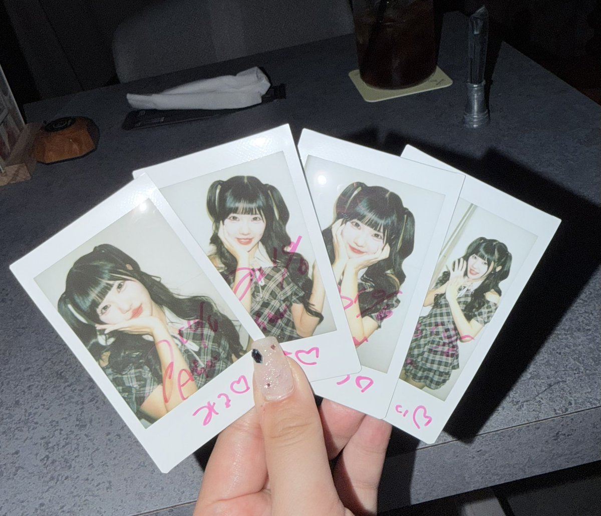 Amewmmewimew's tweet photo. 取り急ぎ〜💨

みゅうちゃん生誕祭1部🫶私服🫶
2枚出しできてループ🔁できて神🩷
たくさんお話しできた〜😳
ハーフツインもかわいすぎたよ〜

#みゅうを見守りたいむ
#みゅうがまもる
@iLiFE_mew https://t.co/sKmvyQ6wWH
