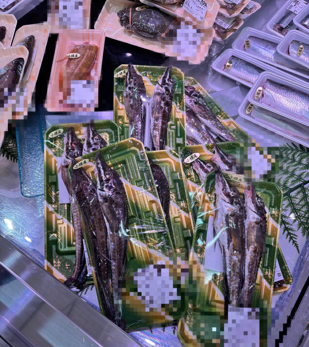 hokkorimachine's tweet photo. 八角とか売ってるのが北海道って感じ https://t.co/QgOOu9cEoi