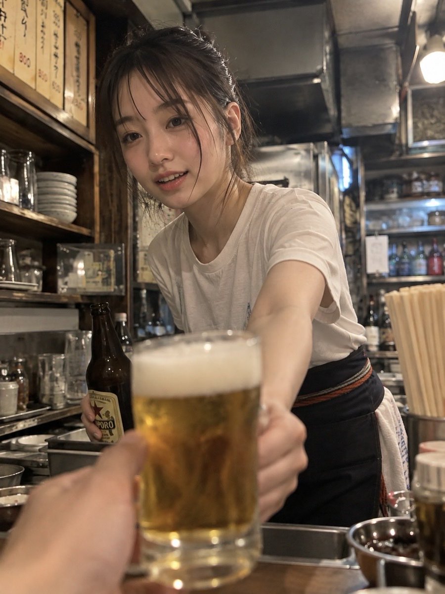 AIkokko8's tweet photo. 今日も一日お疲れ様です🫧
毎回注いでくれるこの居酒屋行ってみたいですか🍻？ https://t.co/DCZiZOiIH8