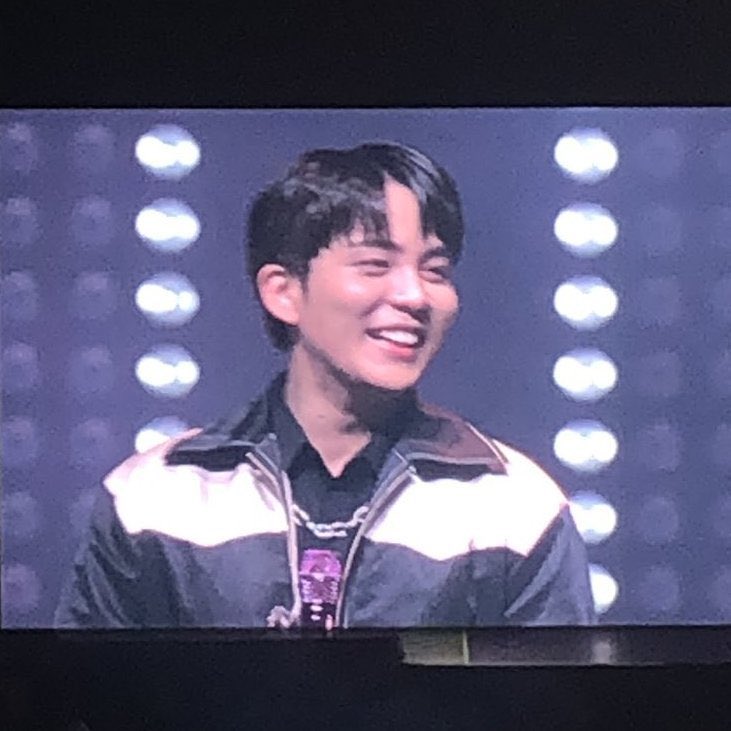 KHJBASE's tweet photo. jongho smile on the big screens 🥹 https://t.co/t6ENZjmeRB