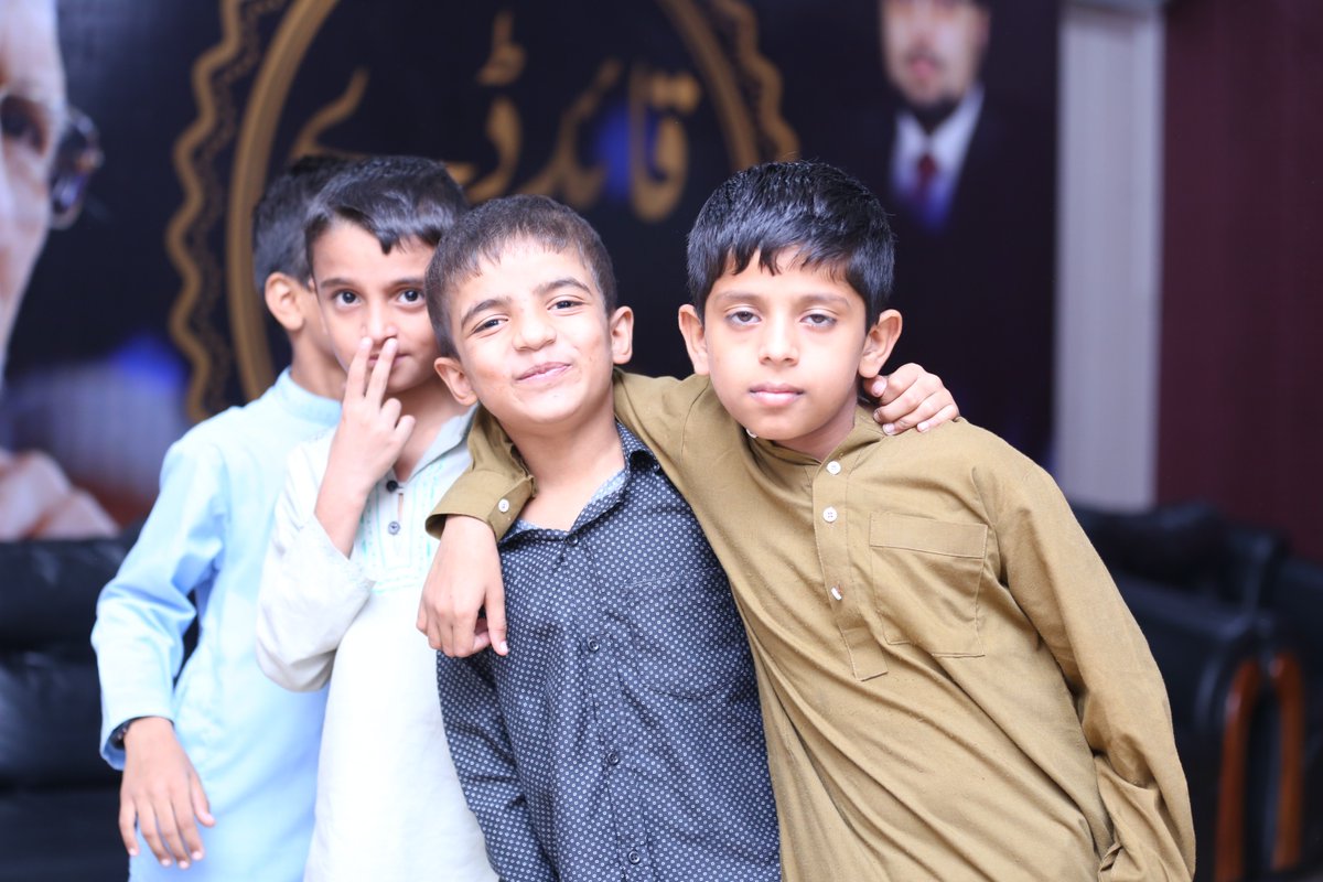 MWF_Pakistan's tweet photo. کیاآپ کو نہیں لگتا ہے ان بچوں کی ہلکی پھلکی شرارتیں اس طرح سلامت رہیں.
🔗 https://t.co/qqj0olCOPd
#MWF #Orphan #Charity #OrphanCare #IslamicEducation #Empower https://t.co/om4k4l10Do